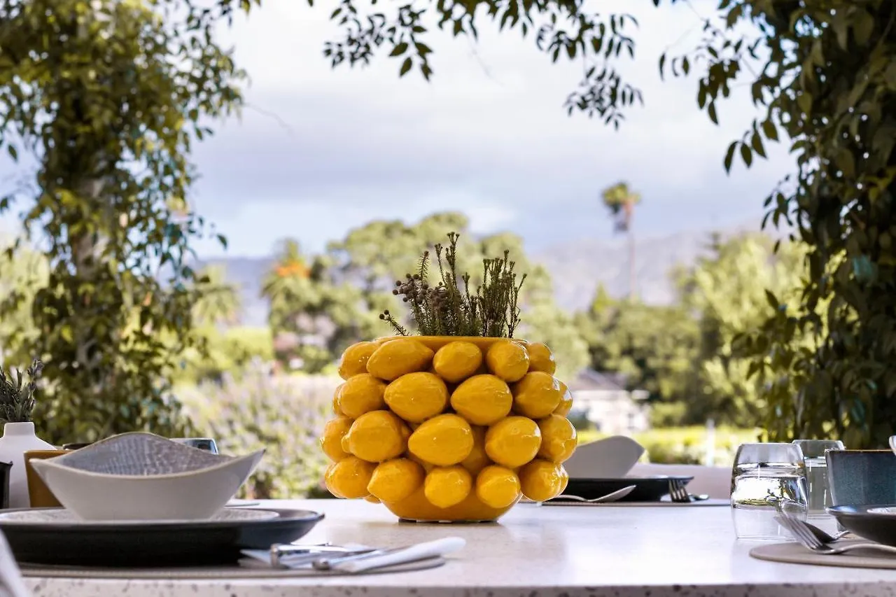 The Dongola Guesthouse Cape Town Guest house