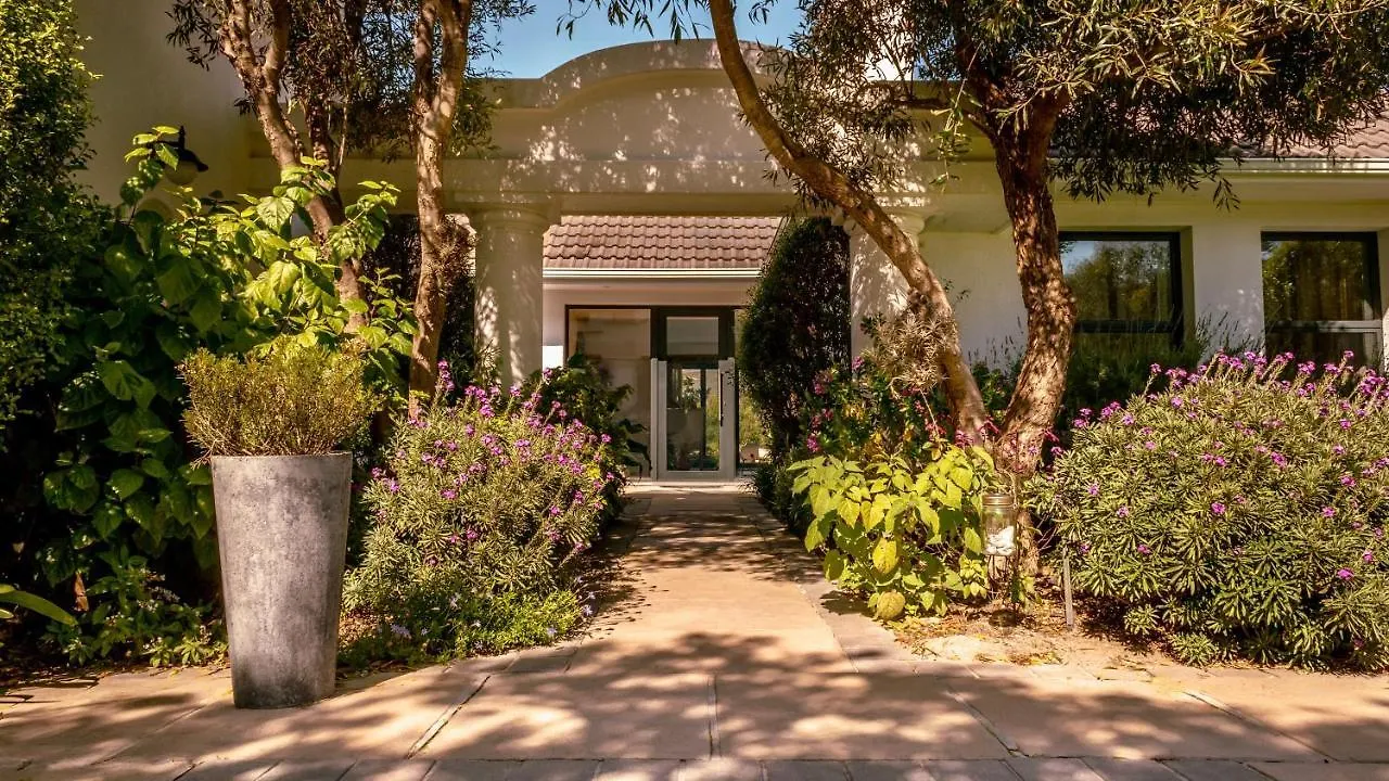 The Dongola Guesthouse Cape Town Guest house