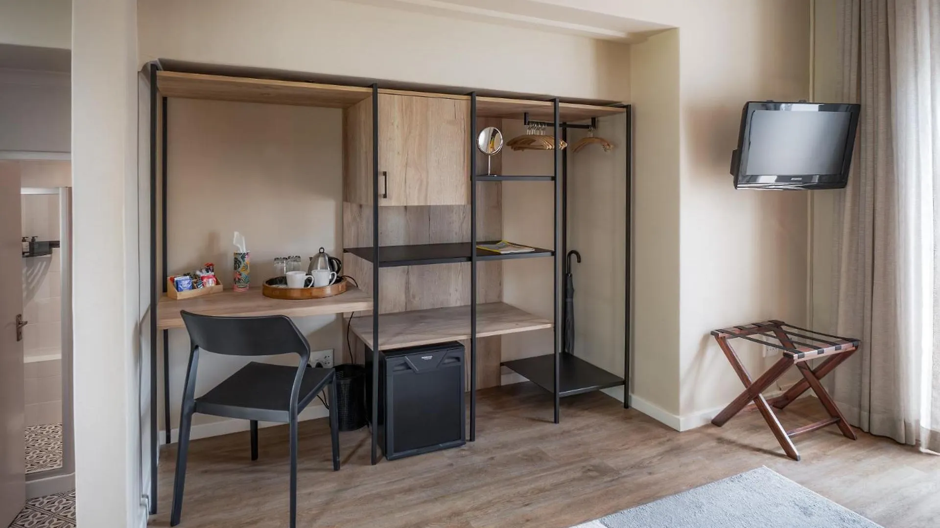 Konukevi The Dongola Guesthouse Cape Town