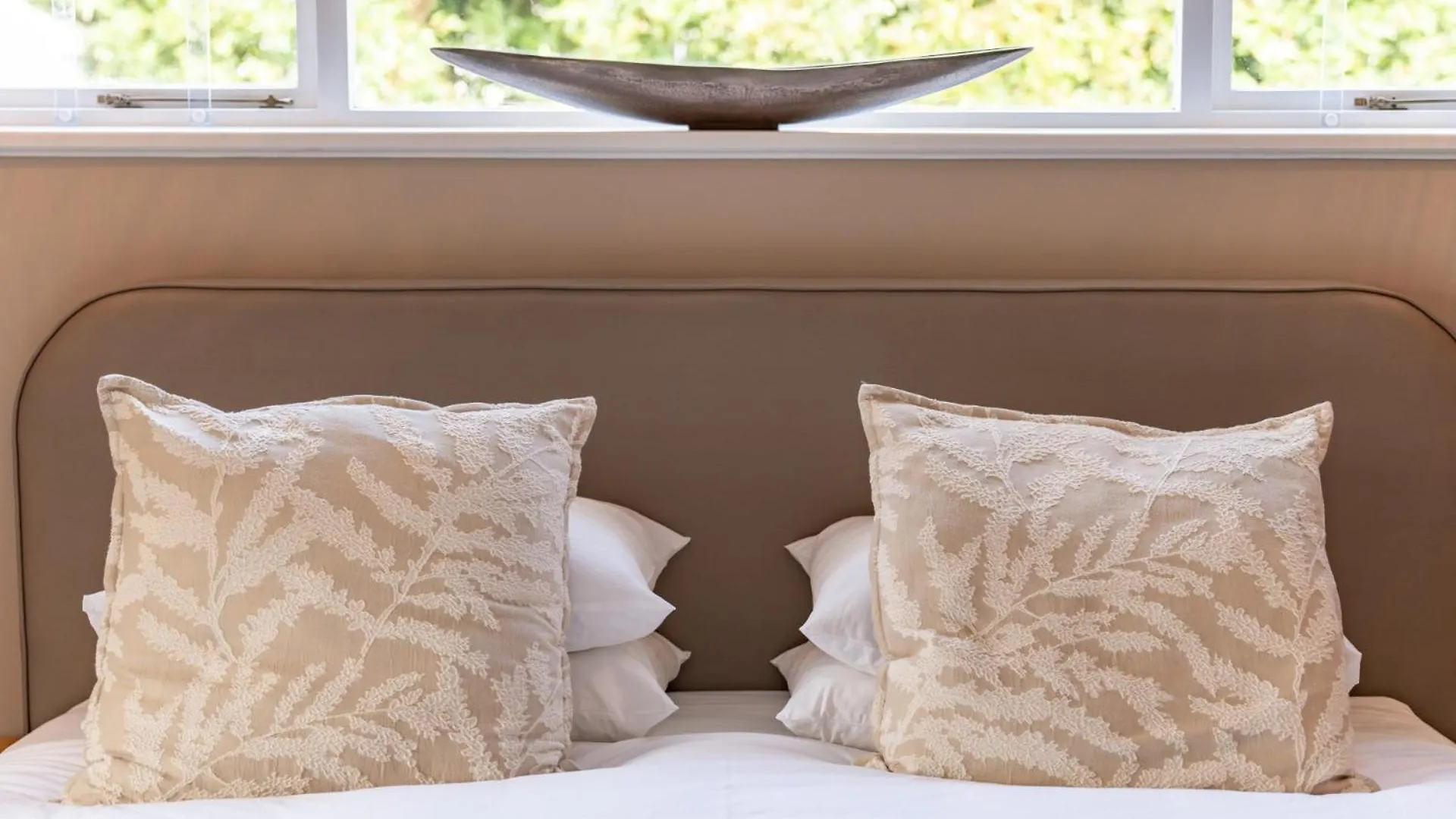 The Dongola Guesthouse Cape Town Guest house
